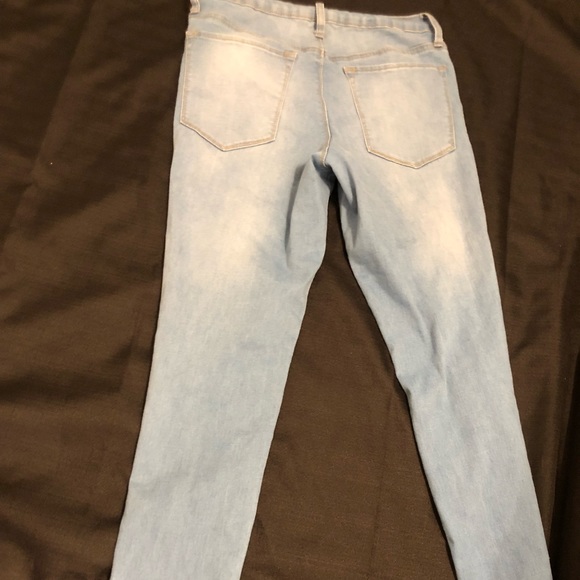 Jeans - Picture 2 of 2